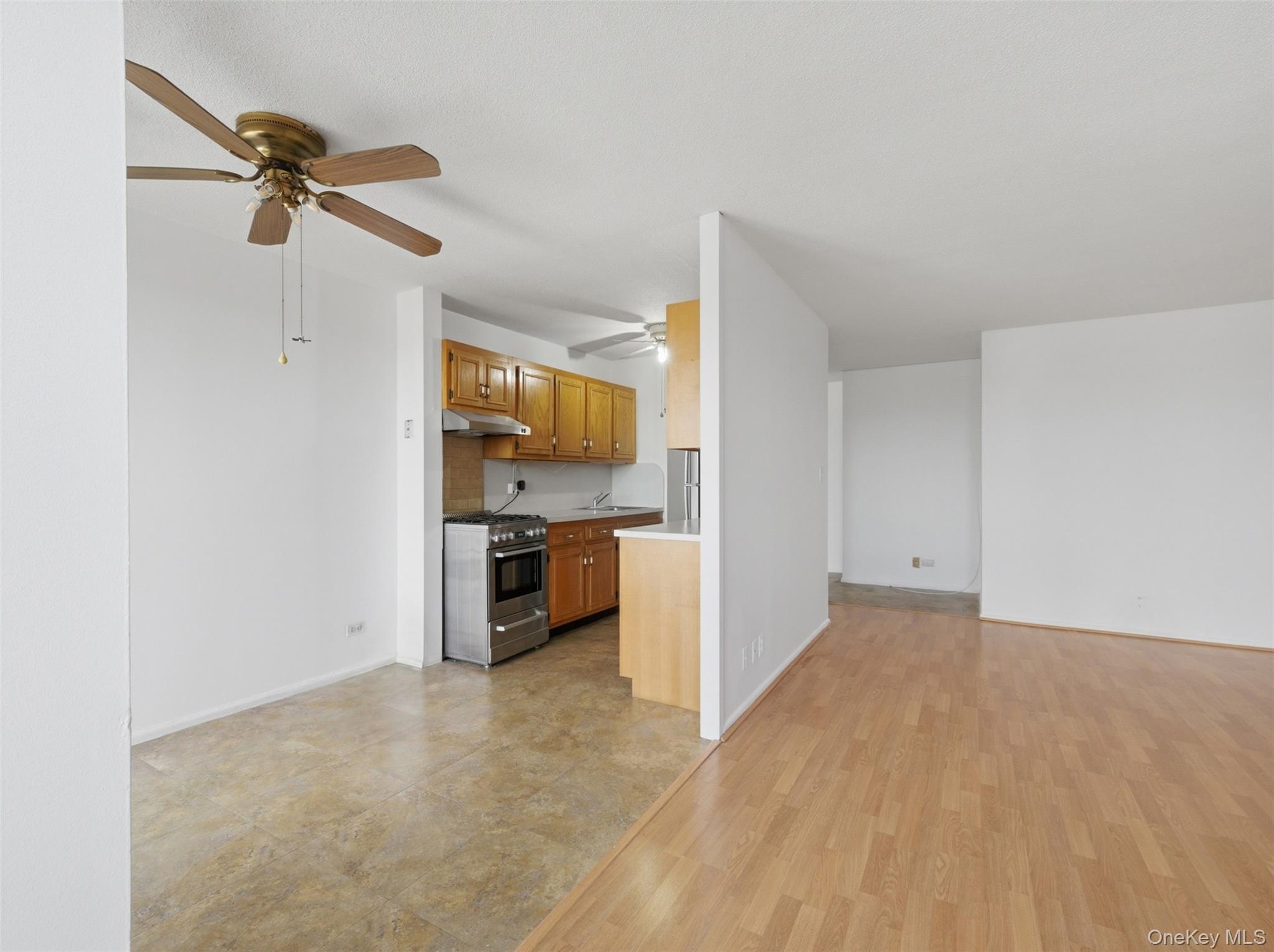 290 W 232nd Street, Unit 11E photo 14
