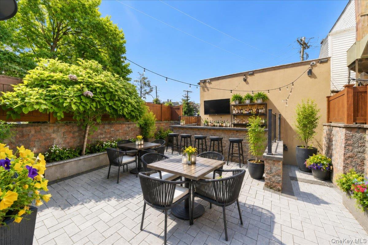 1020 McLean Avenue – For Sale photo 14