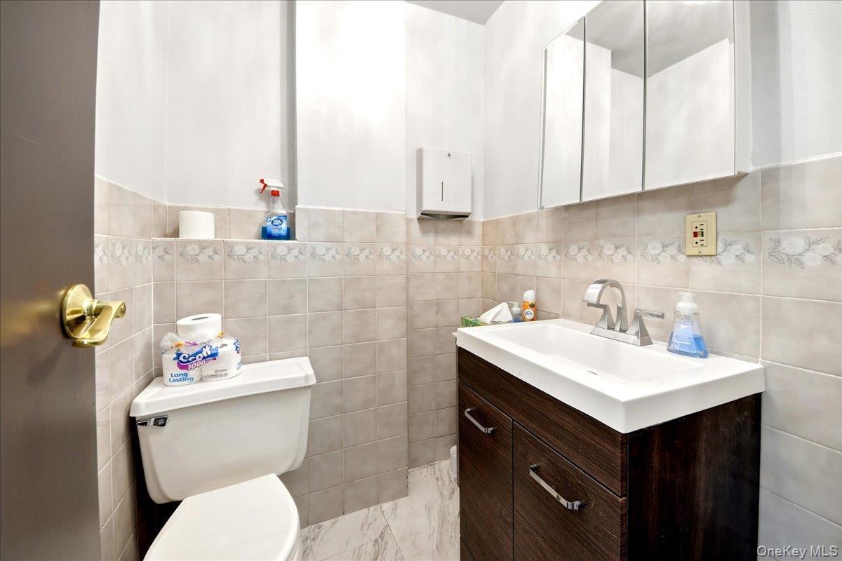 1020 McLean Avenue – For Sale photo 8