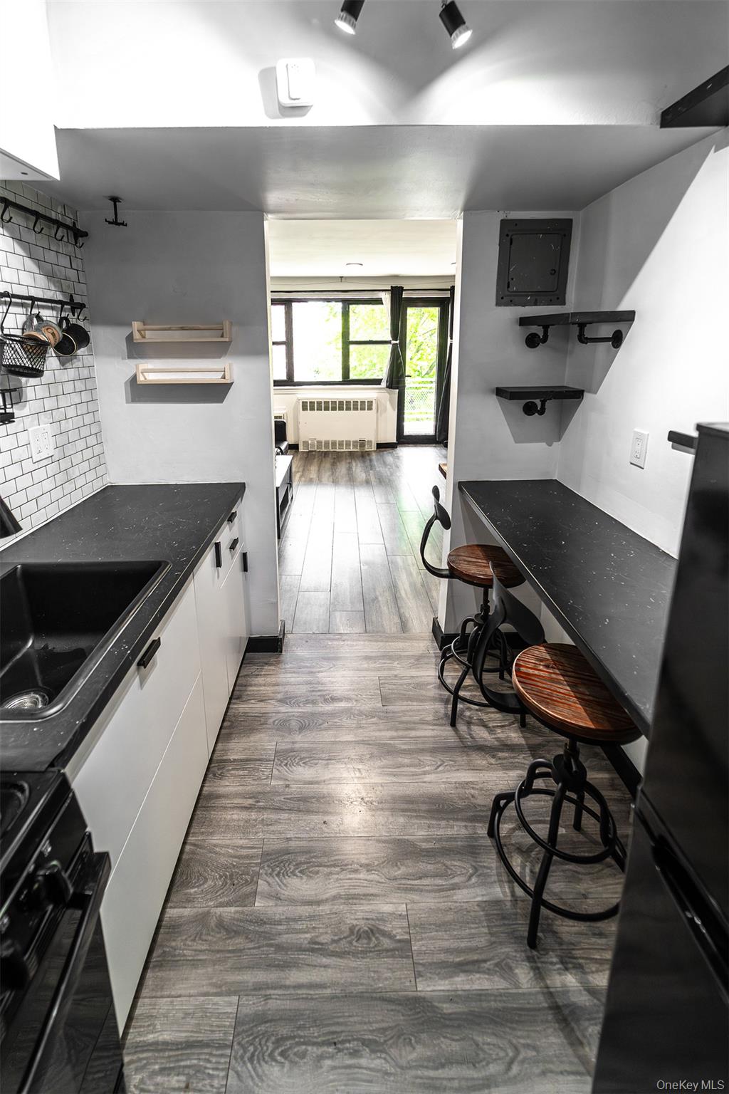 88-29 155th Avenue, Unit 3F photo 16