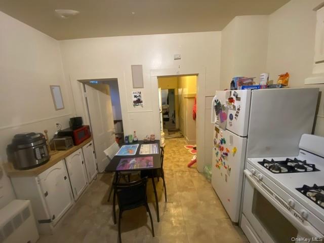 7 Sweezy Avenue – For Sale photo 9