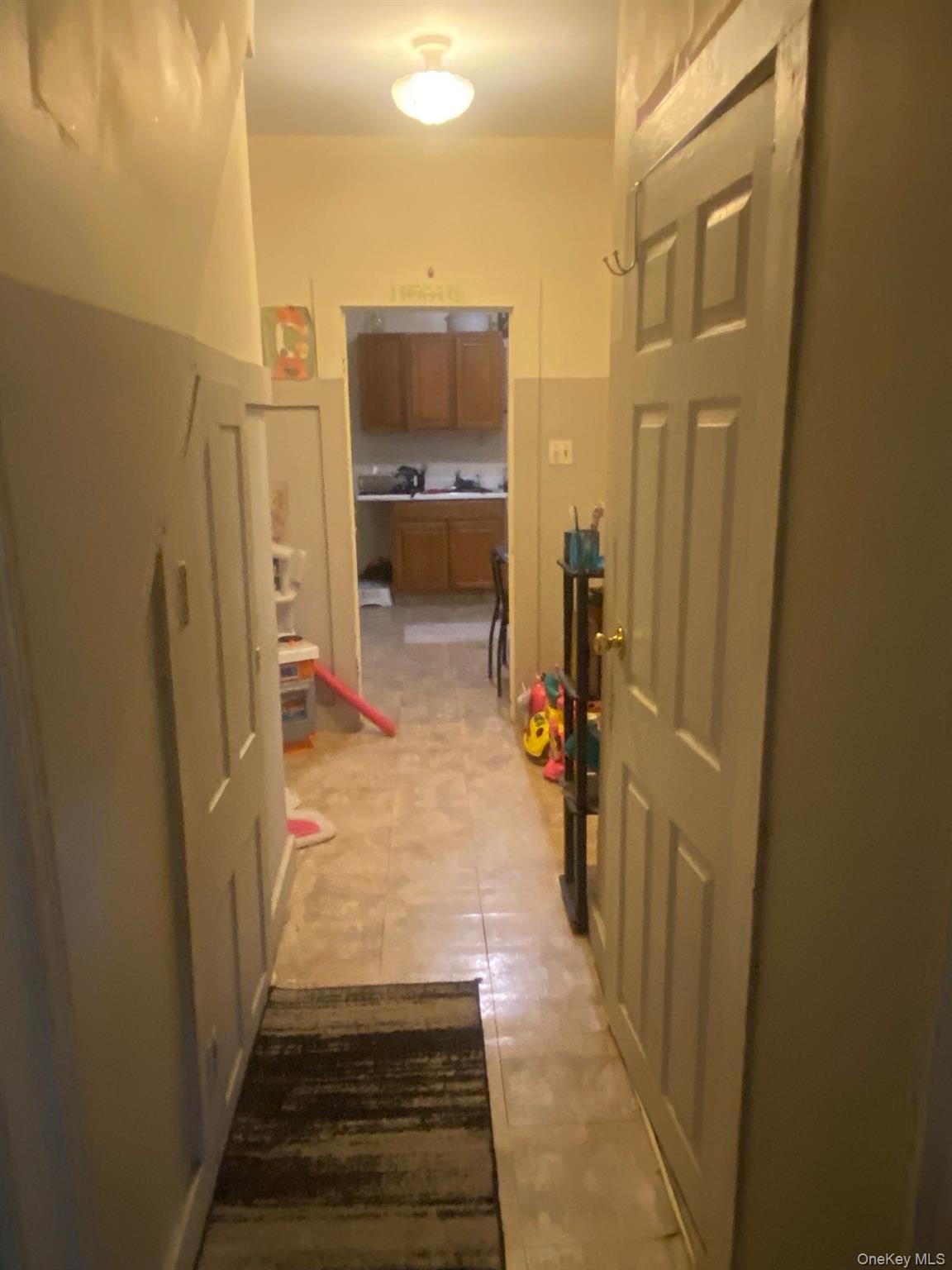 7 Sweezy Avenue – For Sale photo 8