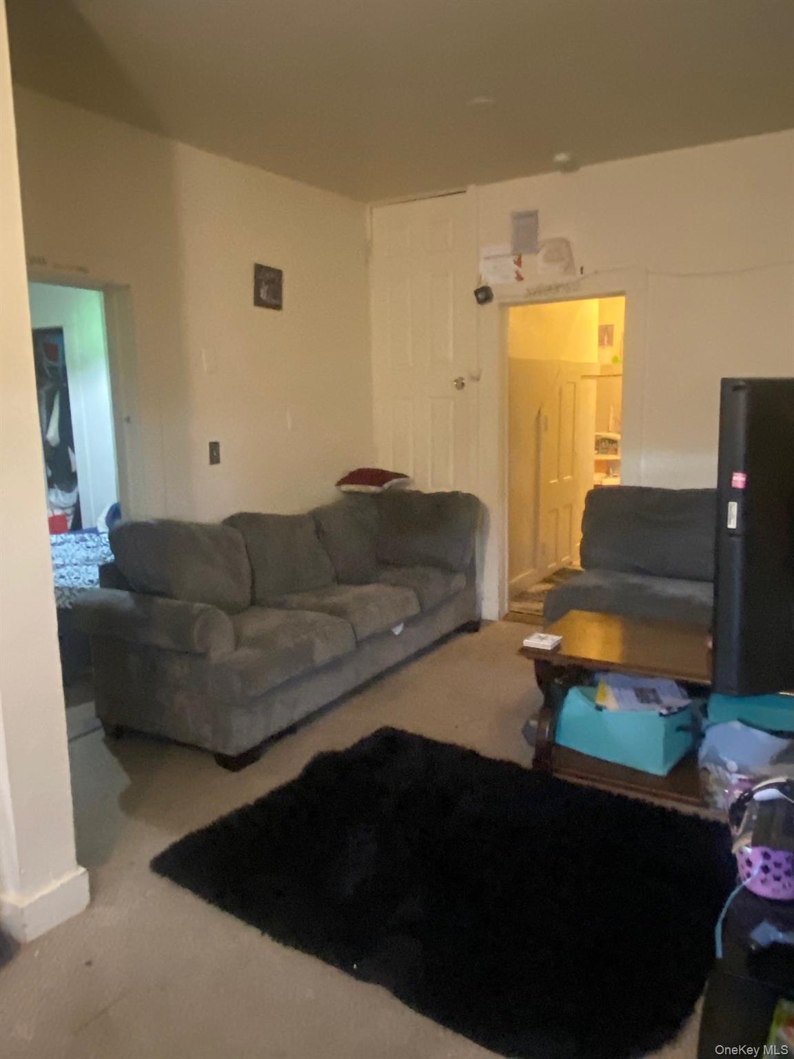 7 Sweezy Avenue – For Sale photo 4