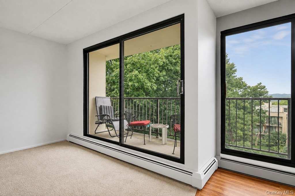 150 Overlook Avenue, Unit 5F photo 8