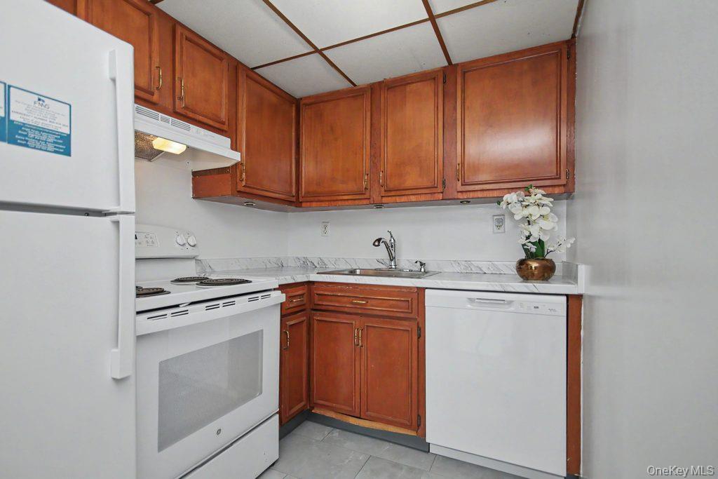 150 Overlook Avenue, Unit 5F photo 14