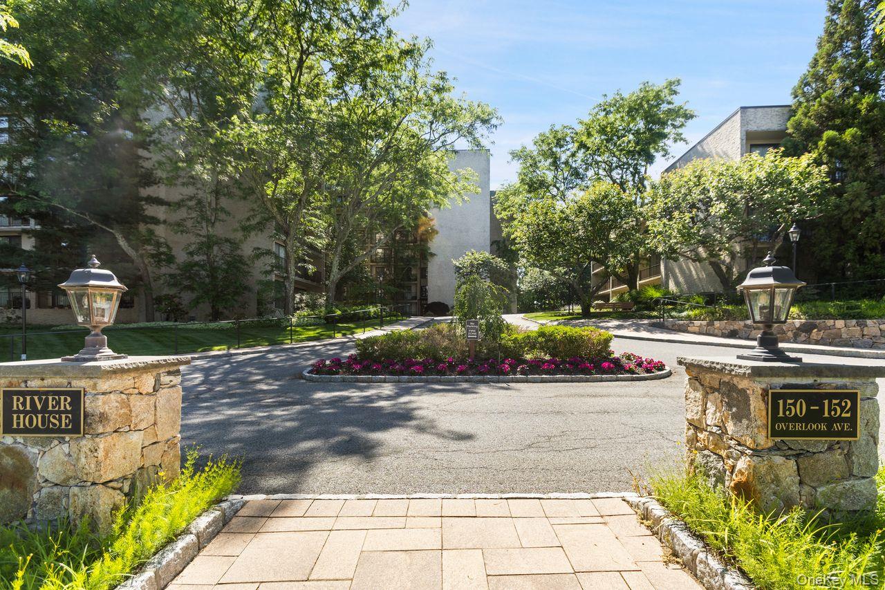 150 Overlook Avenue, Unit 5F photo 28