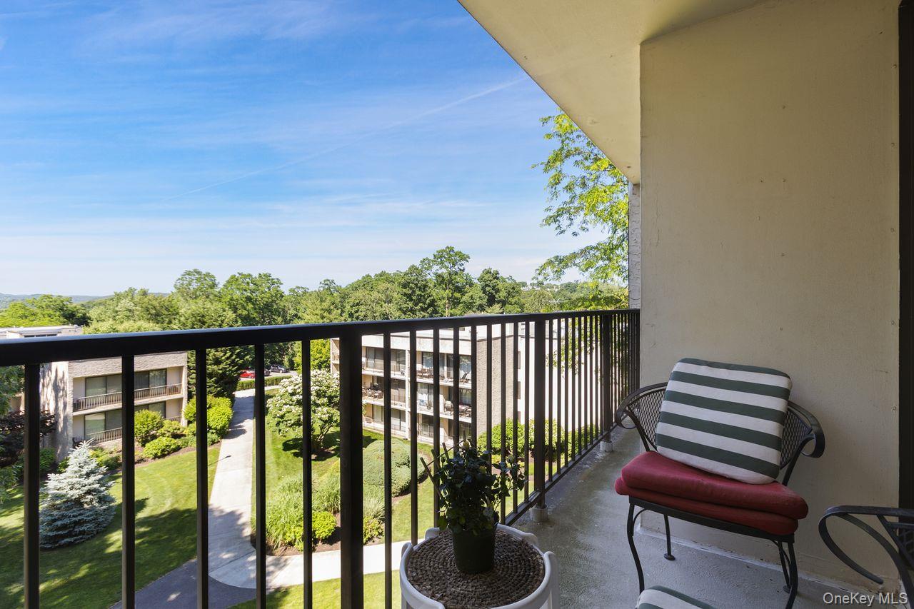 150 Overlook Avenue, Unit 5F photo 19