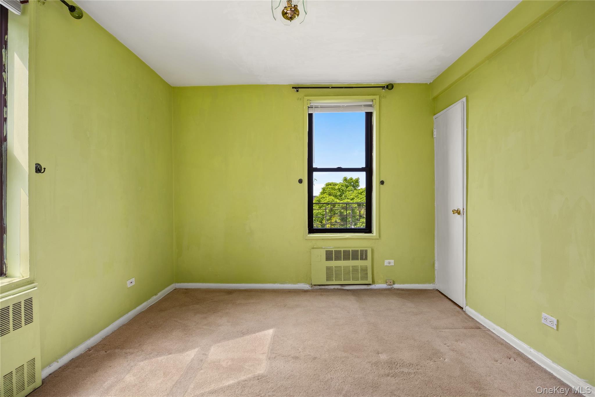65-15 38th Avenue, Unit 5K photo 12