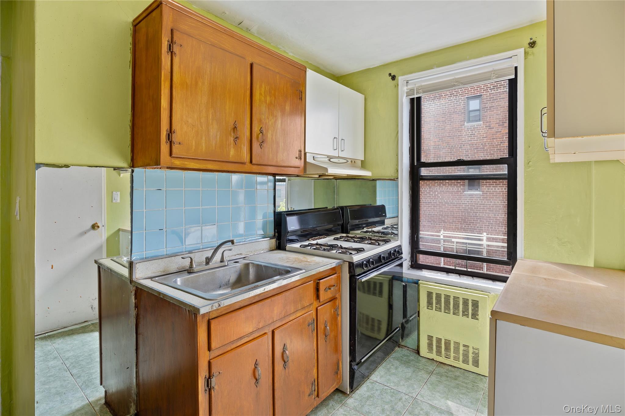 65-15 38th Avenue, Unit 5K photo 9