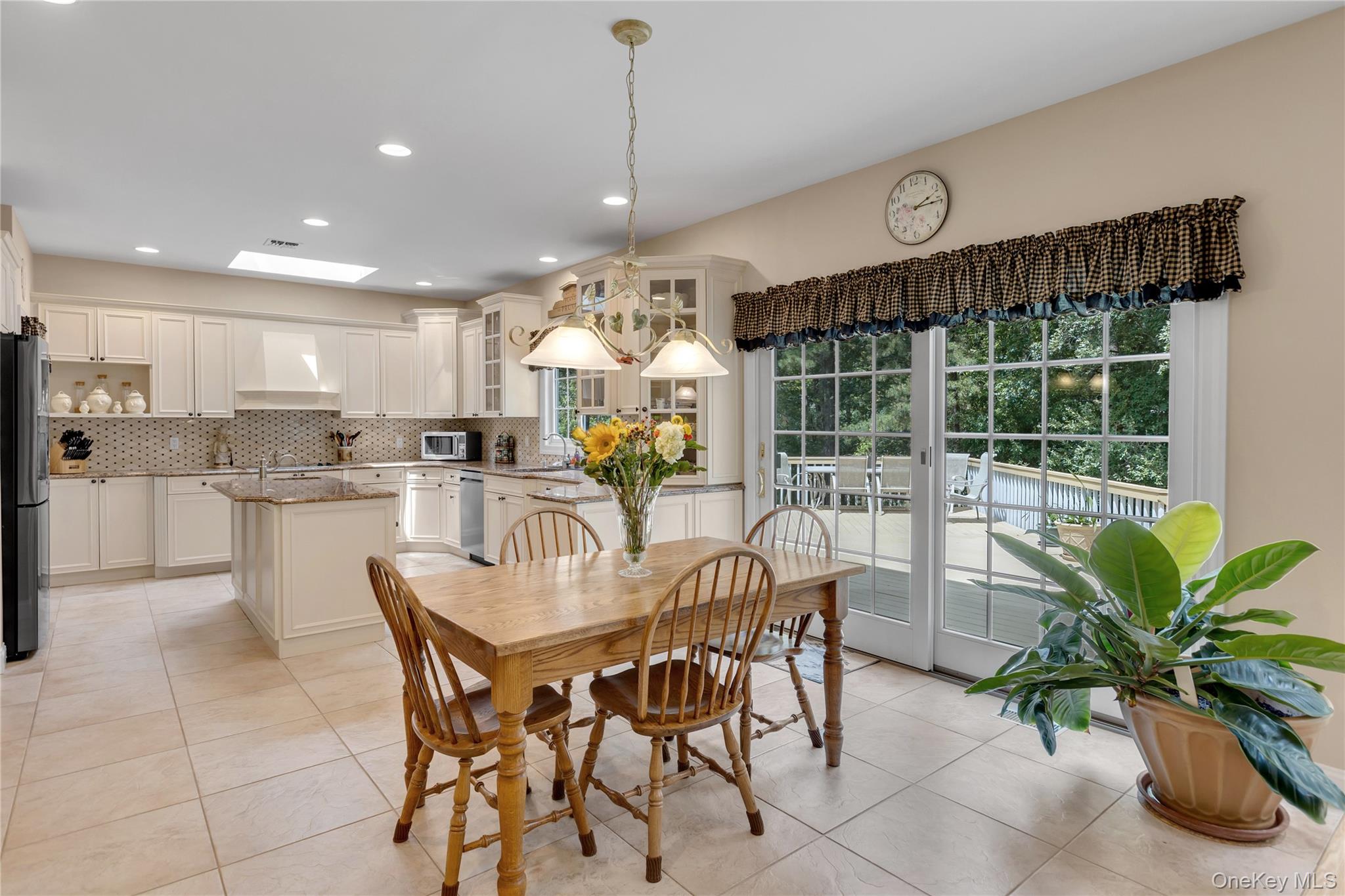 216 Landing Lane – For Sale photo 13