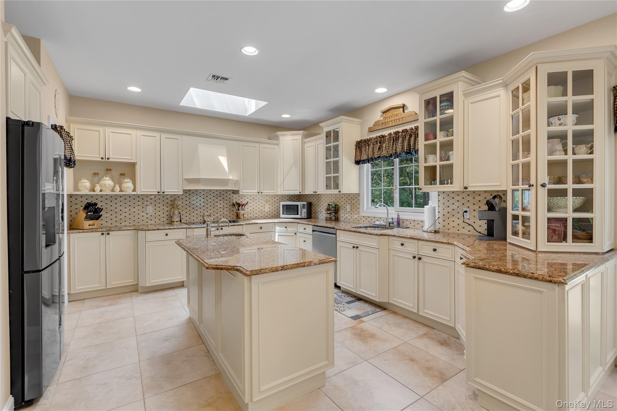 216 Landing Lane – For Sale photo 11