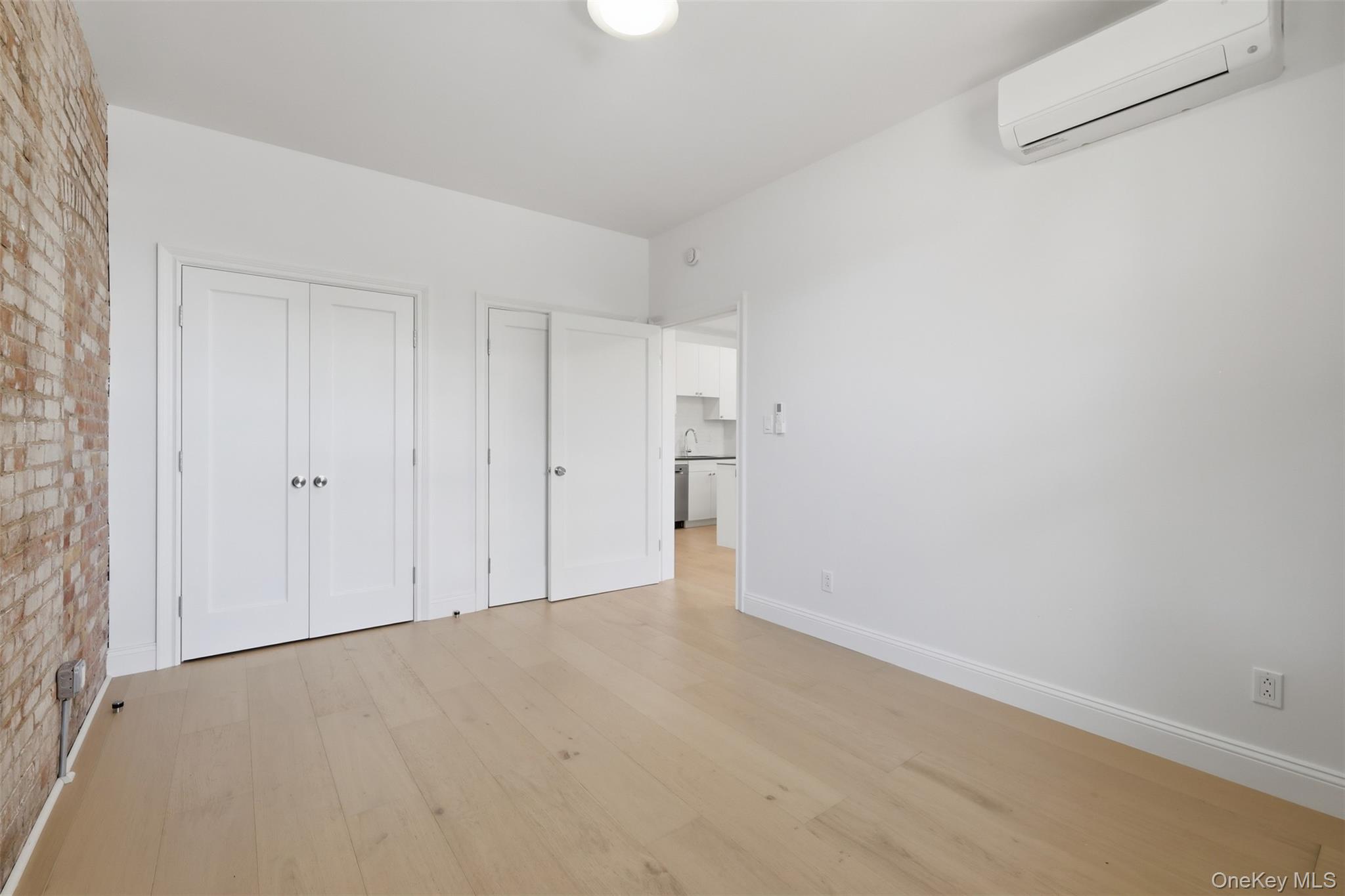207 Main Street, Unit 5 photo 16