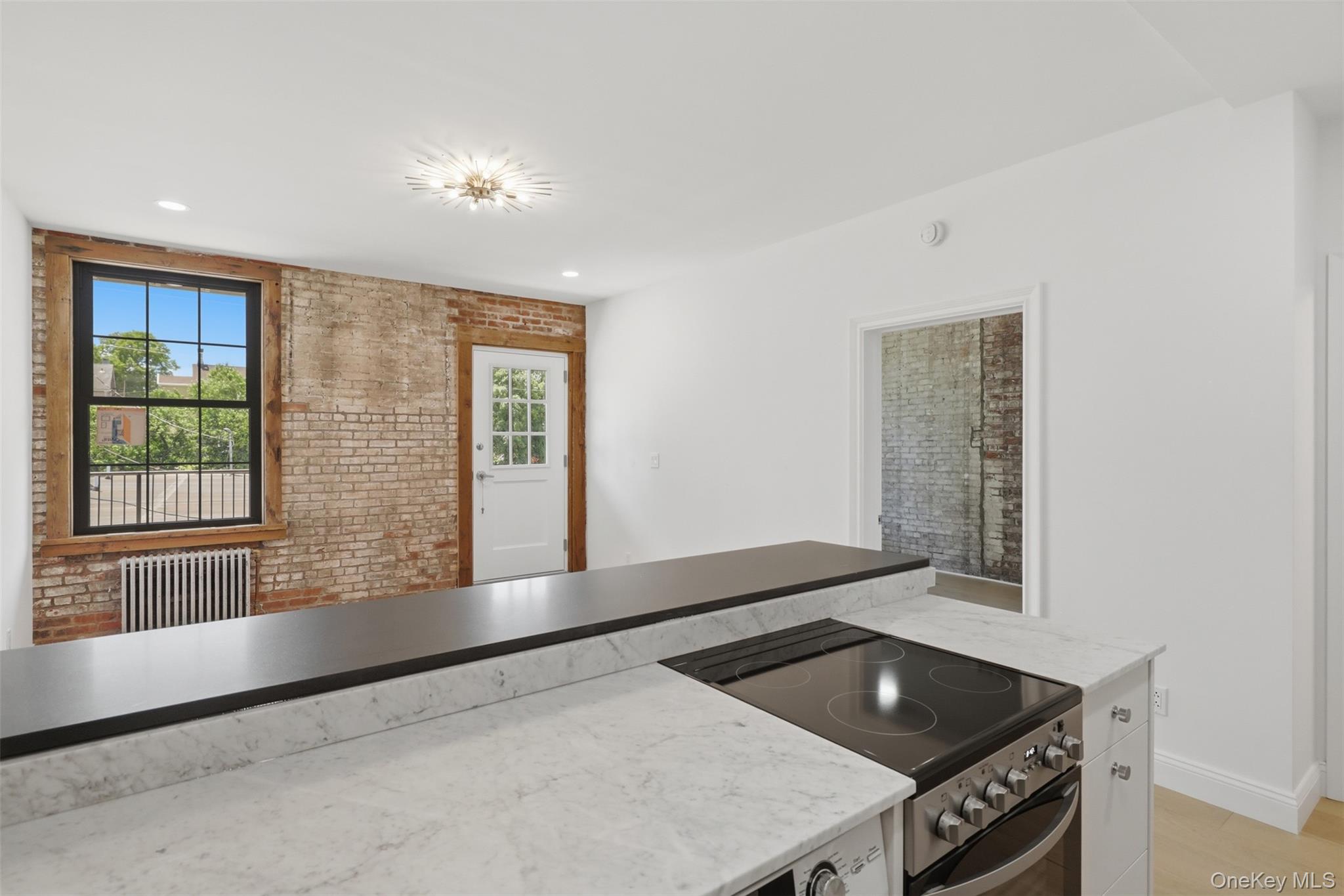 207 Main Street, Unit 5 photo 9