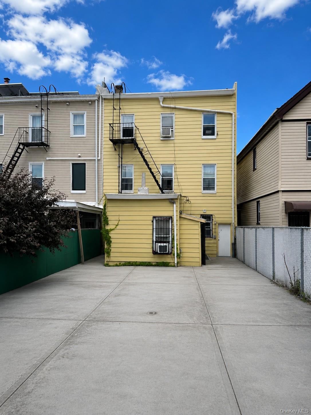 96-25 95th Avenue – For Sale photo 15