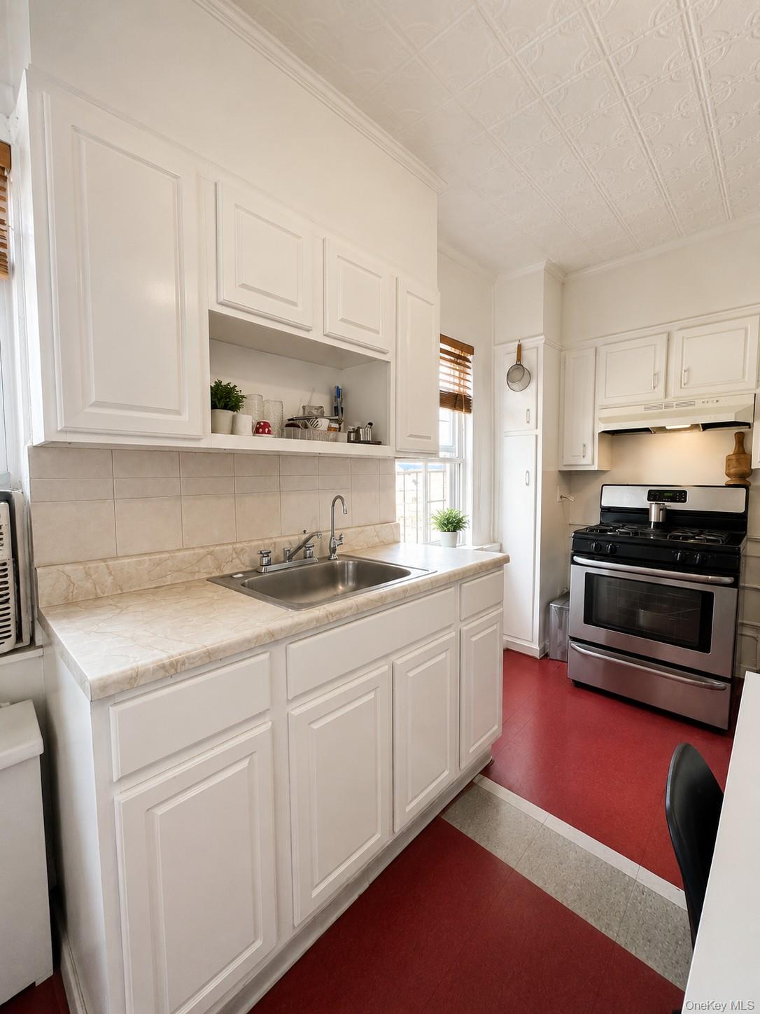 96-25 95th Avenue – For Sale photo 12