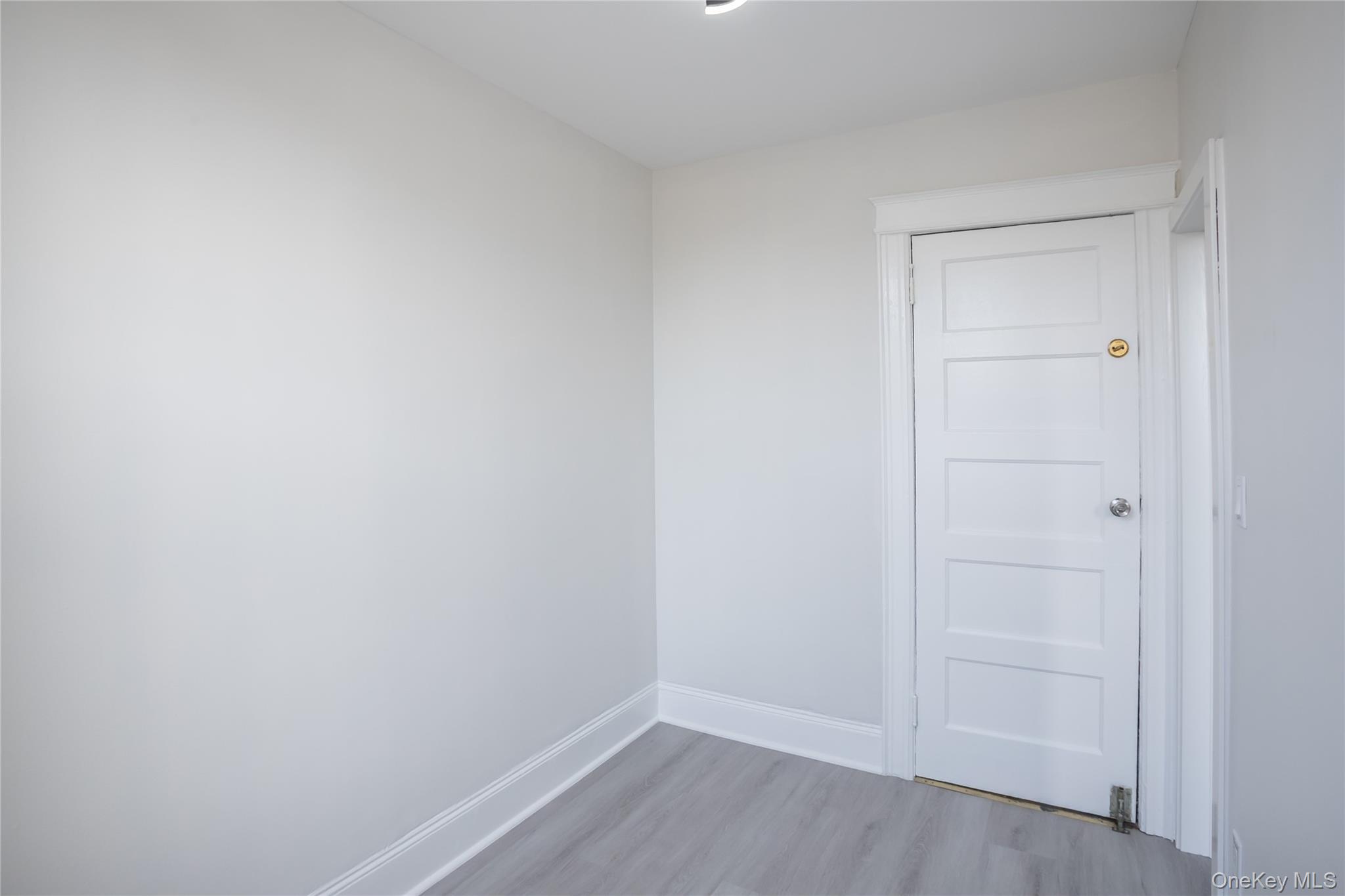 6717 Myrtle Avenue – For Sale photo 31