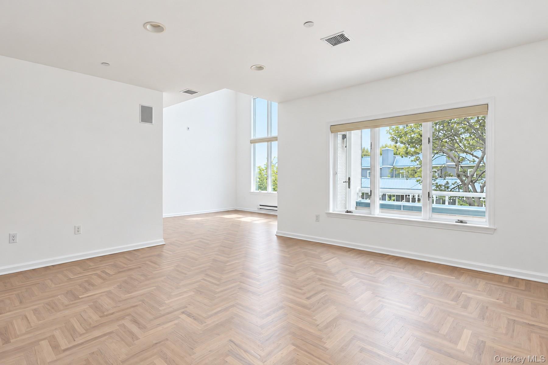 213 Devries Court, Unit 213 photo 9