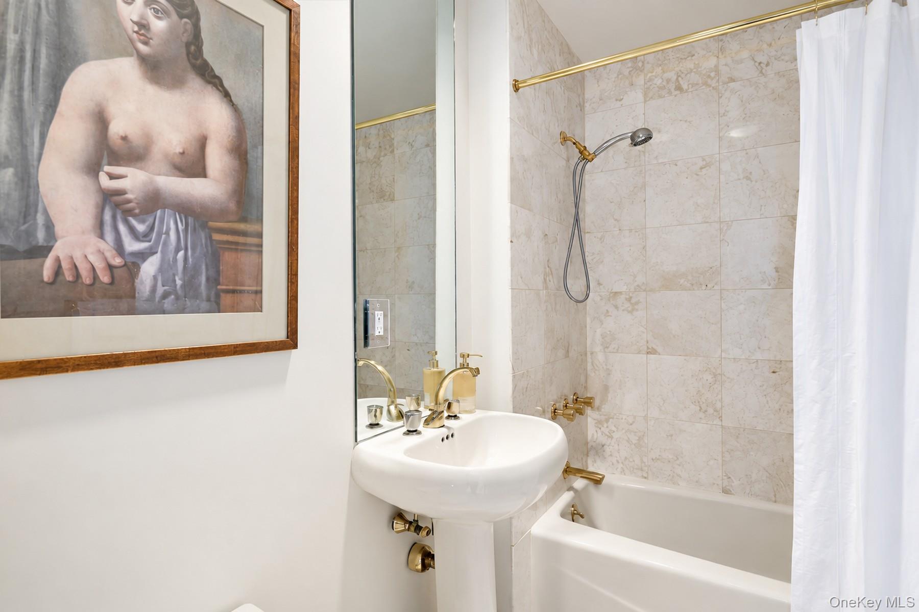 213 Devries Court, Unit 213 photo 7