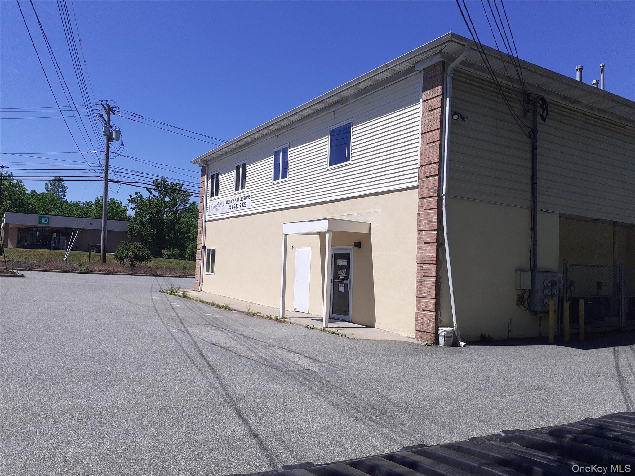 520 Route 17M – For Rent photo 10