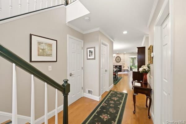 126 Erin Lane – For Sale photo 2