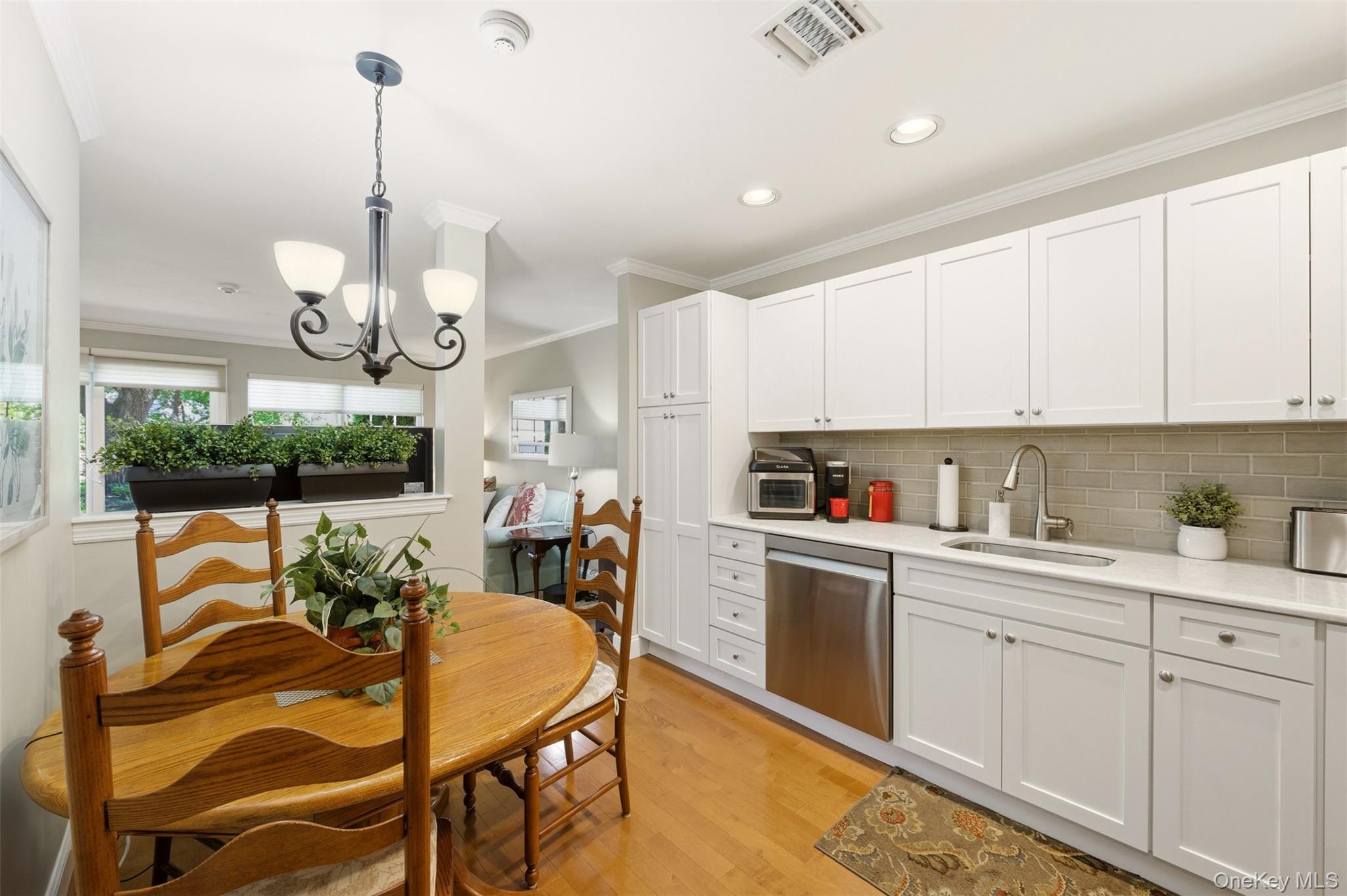 126 Erin Lane – For Sale photo 4