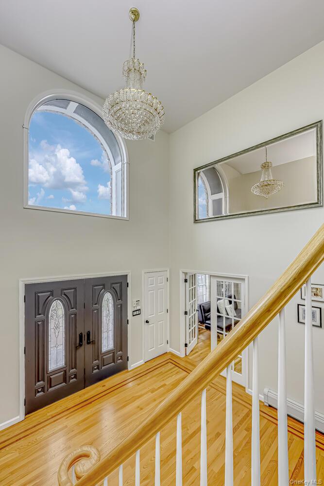 22 Golden Road – For Sale photo 10