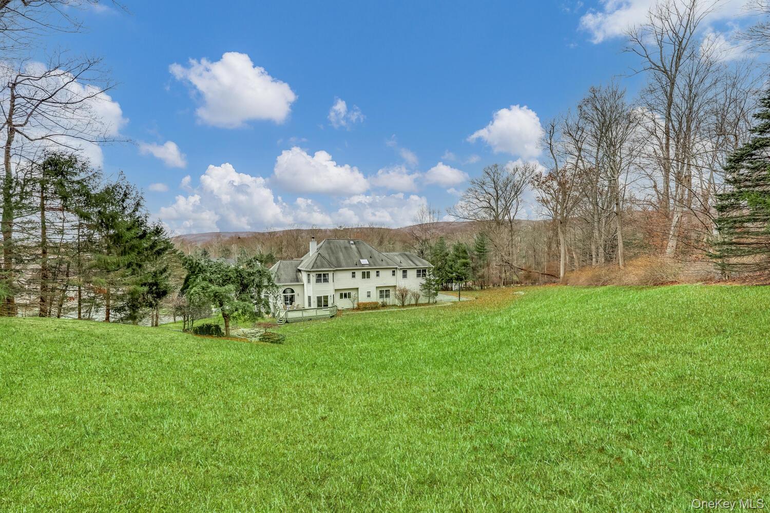 22 Golden Road – For Sale photo 7