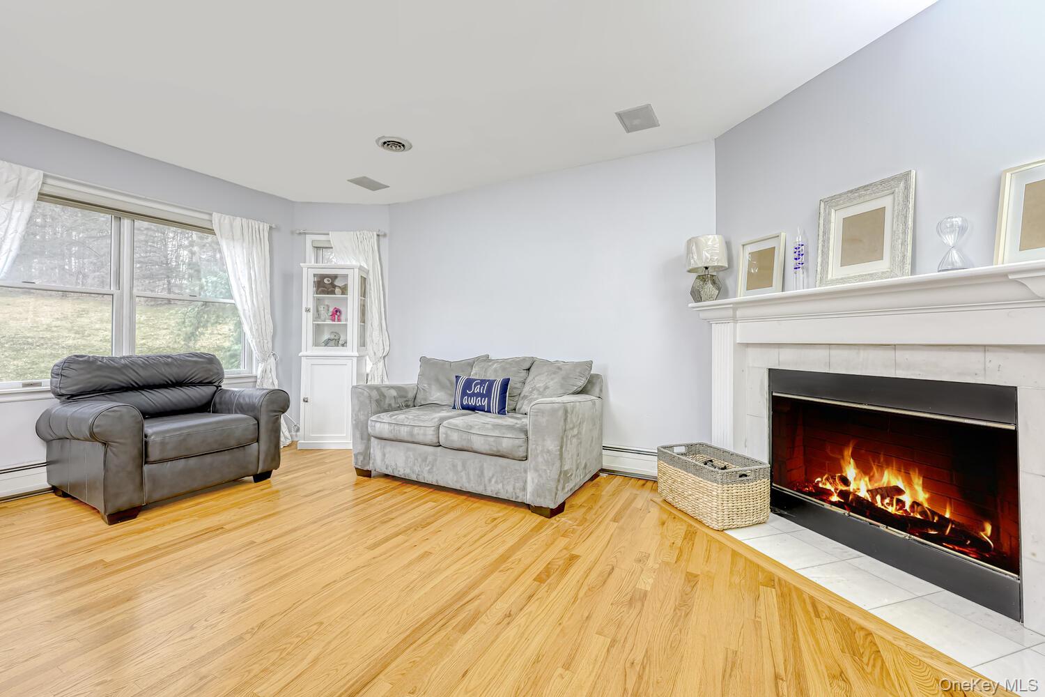 22 Golden Road – For Sale photo 31