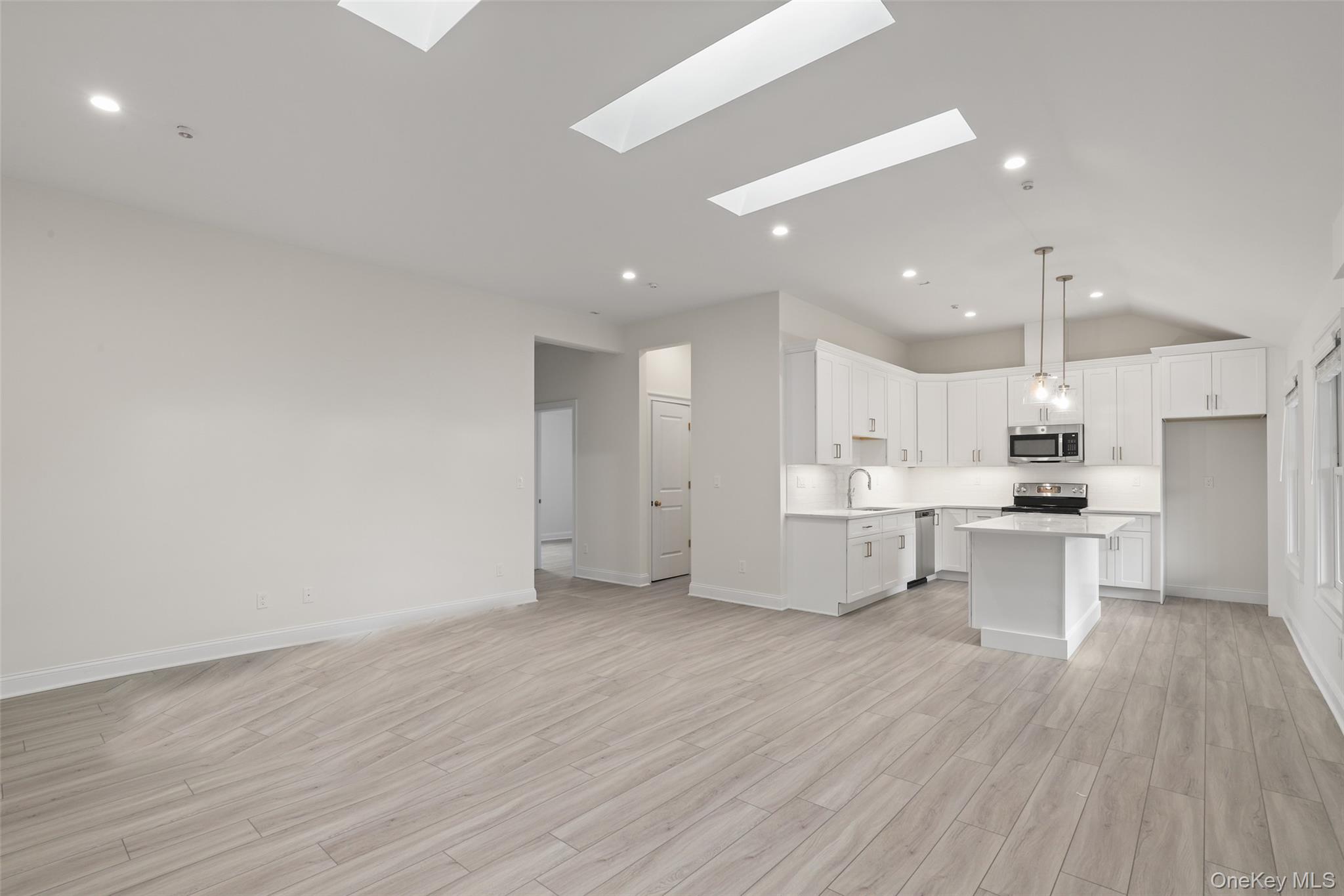 225 Katonah Avenue, Unit 2