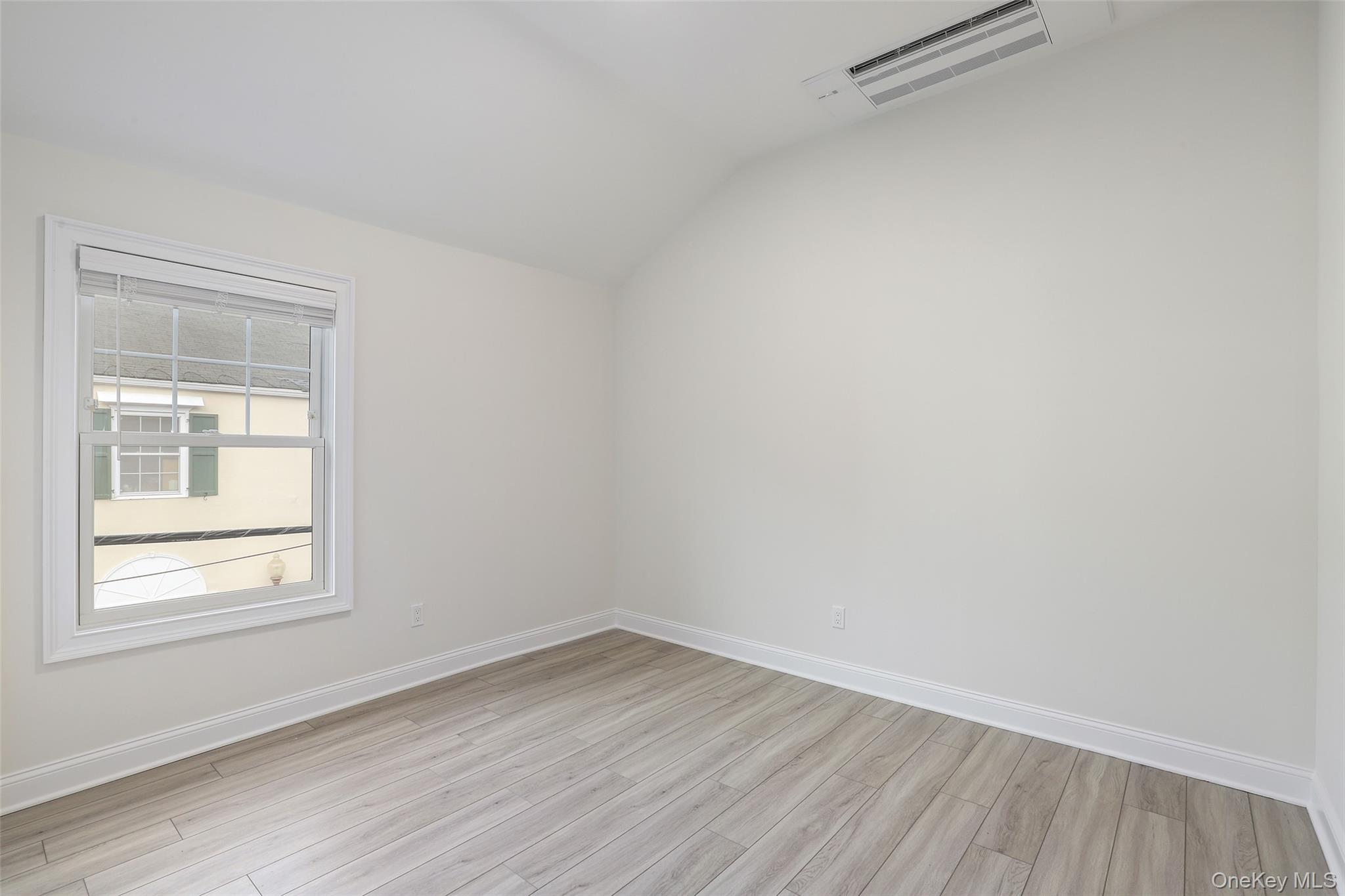 225 Katonah Avenue, Unit 2 photo 4