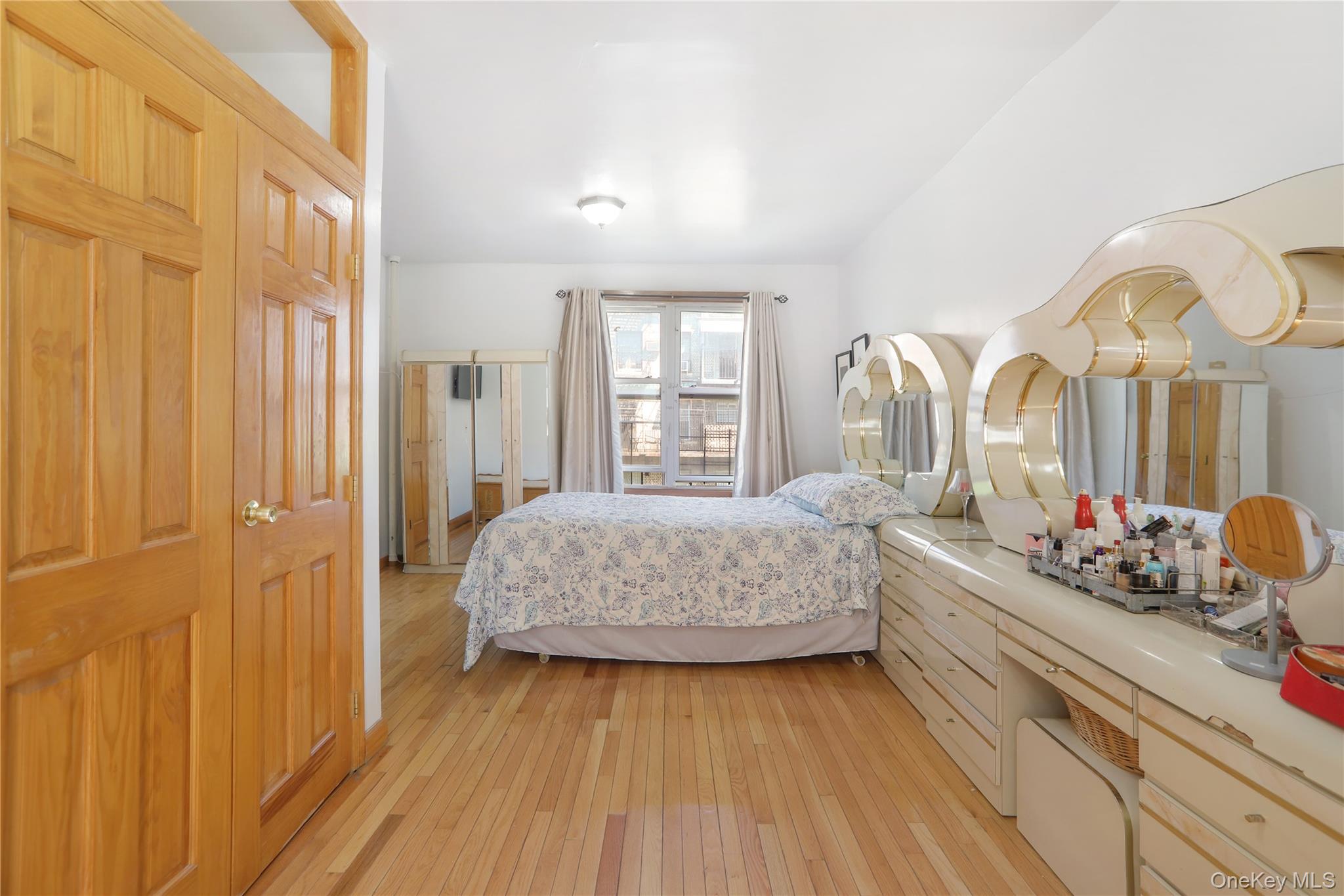 104 Division Avenue, Unit 17 photo 6