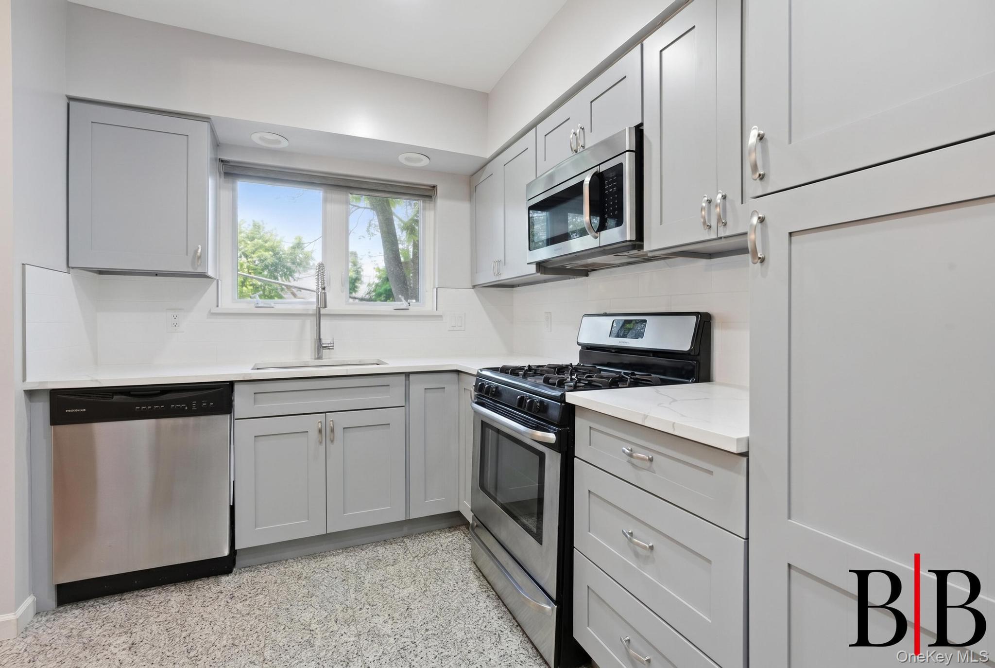 2612 E 28th Street – For Sale photo 10