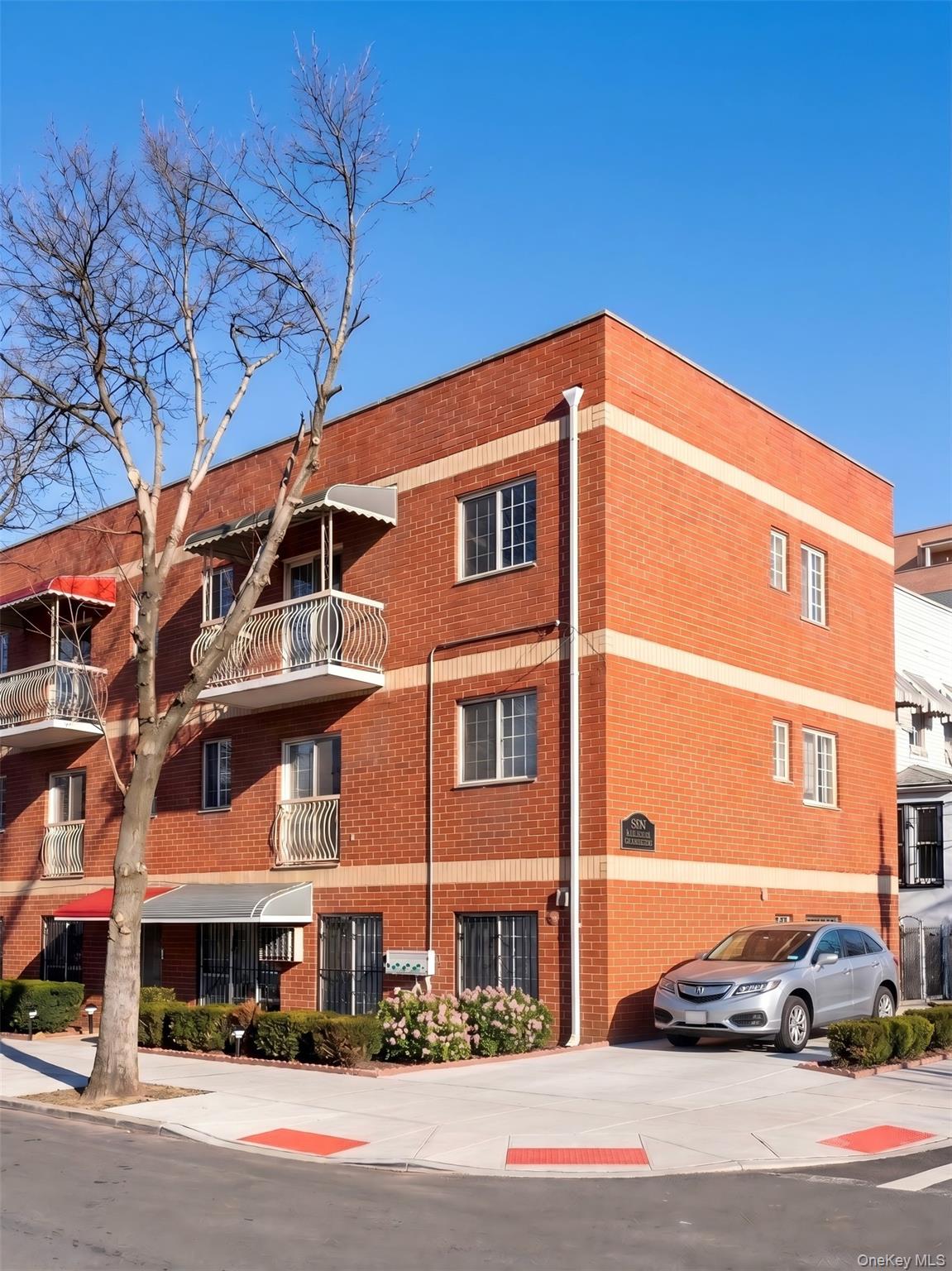 8604 58th Avenue, Unit 3 Family
