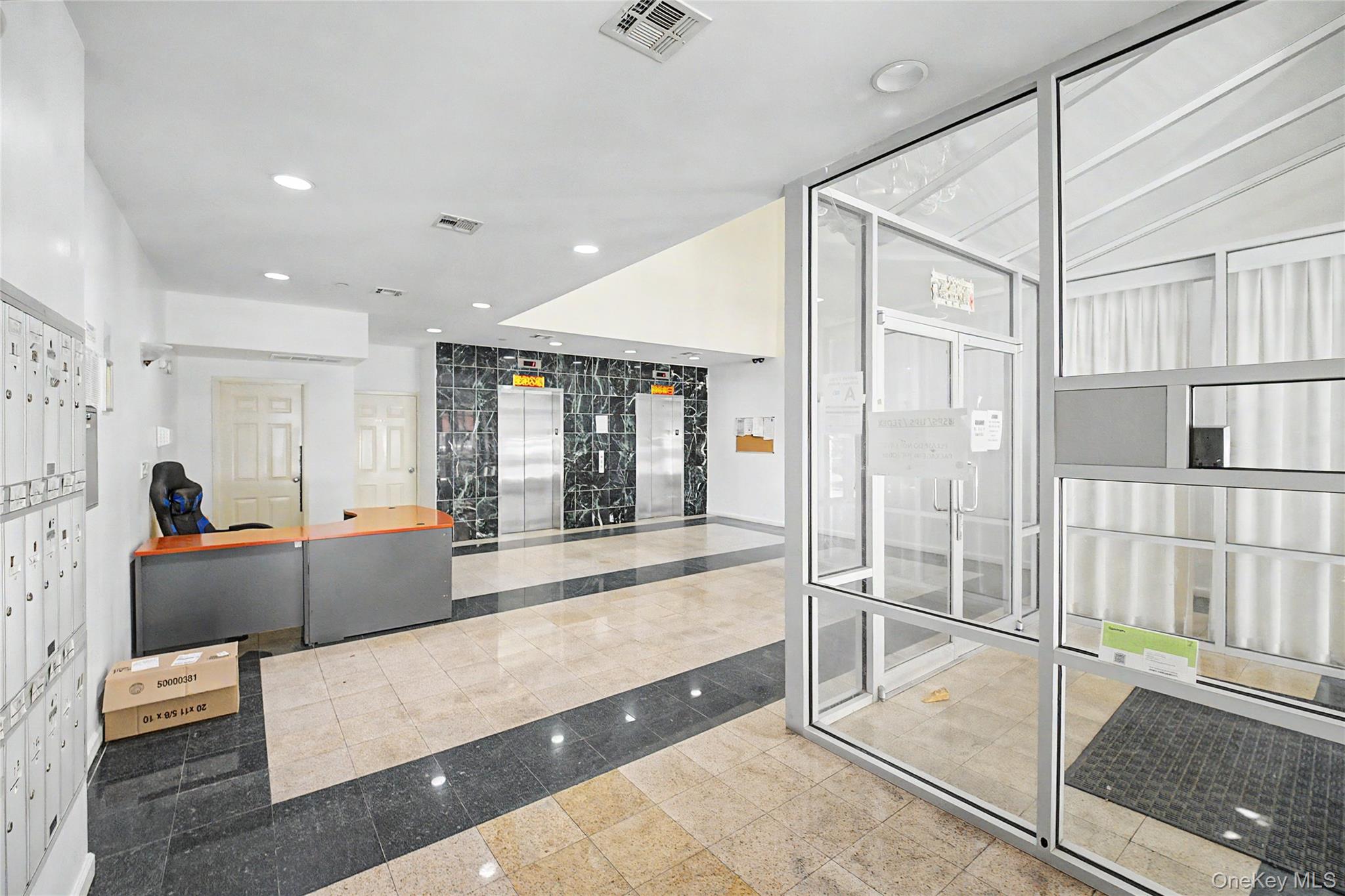 3506 Leavitt Street, Unit 5H photo 15