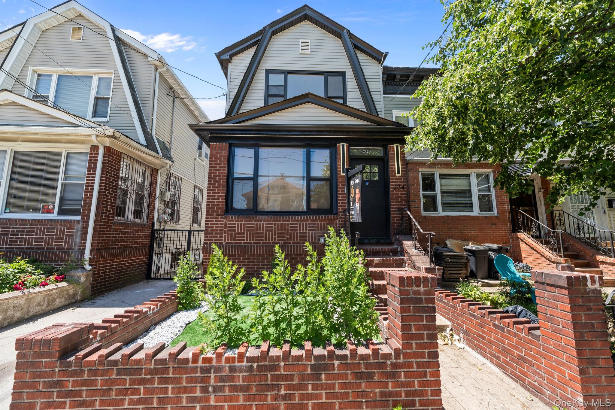 234 E 42nd Street – For Sale photo 11