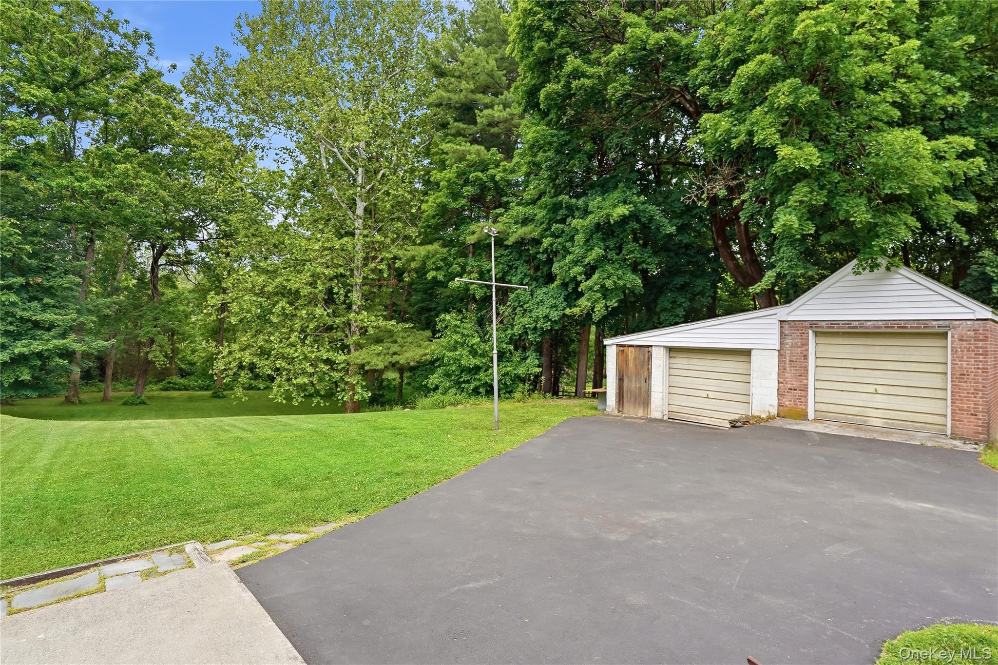 28 Kent Road – For Sale photo 6
