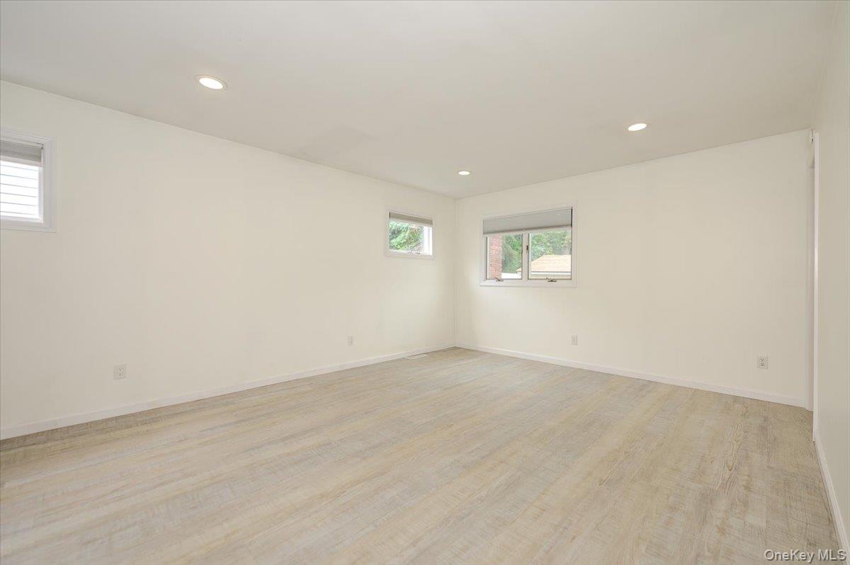 86 Edmore Lane N – For Sale photo 29