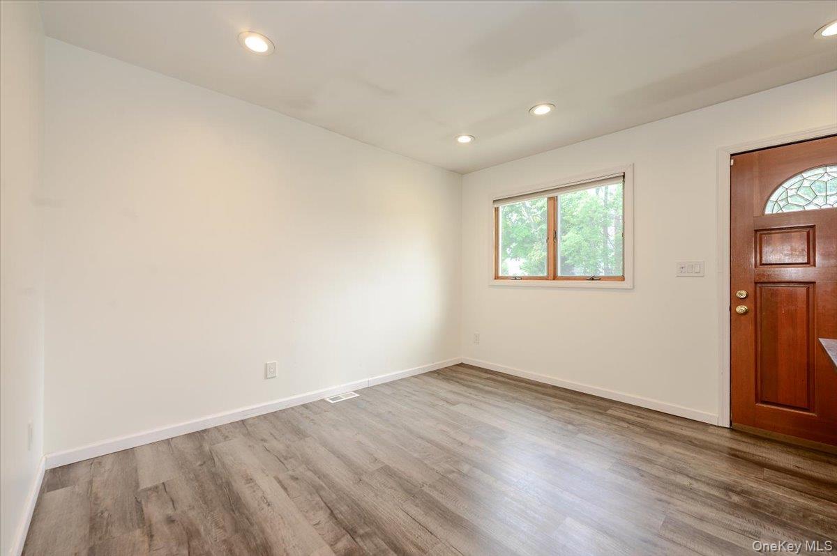 86 Edmore Lane N – For Sale photo 25