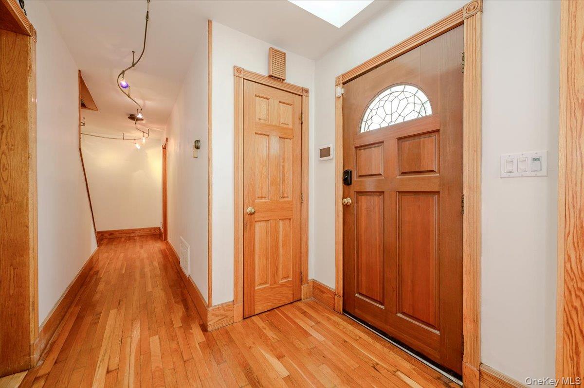 86 Edmore Lane N – For Sale photo 18