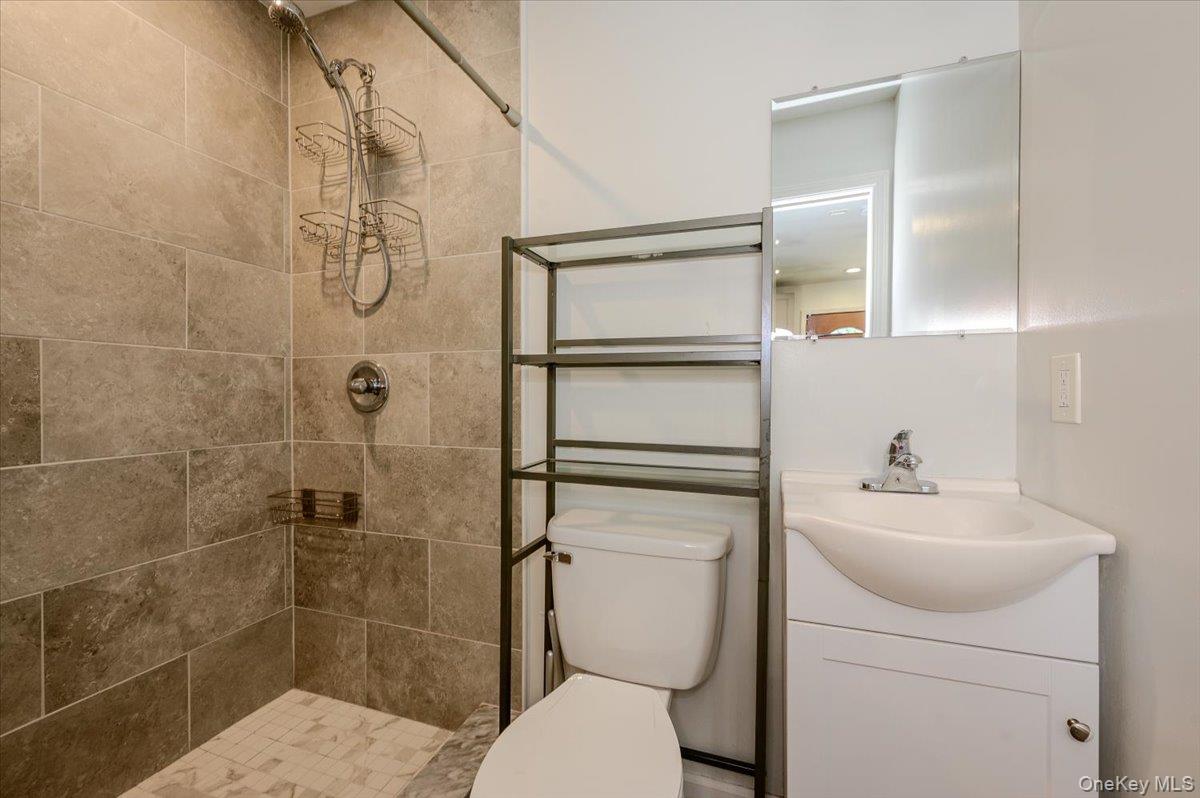 86 Edmore Lane N – For Sale photo 34