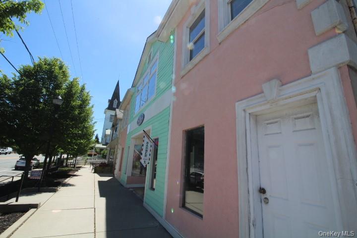 457 Broadway – For Sale photo 3