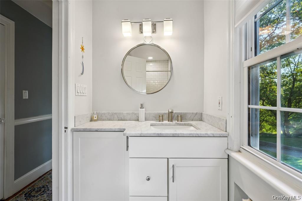 8 Abbey Road – For Sale photo 25