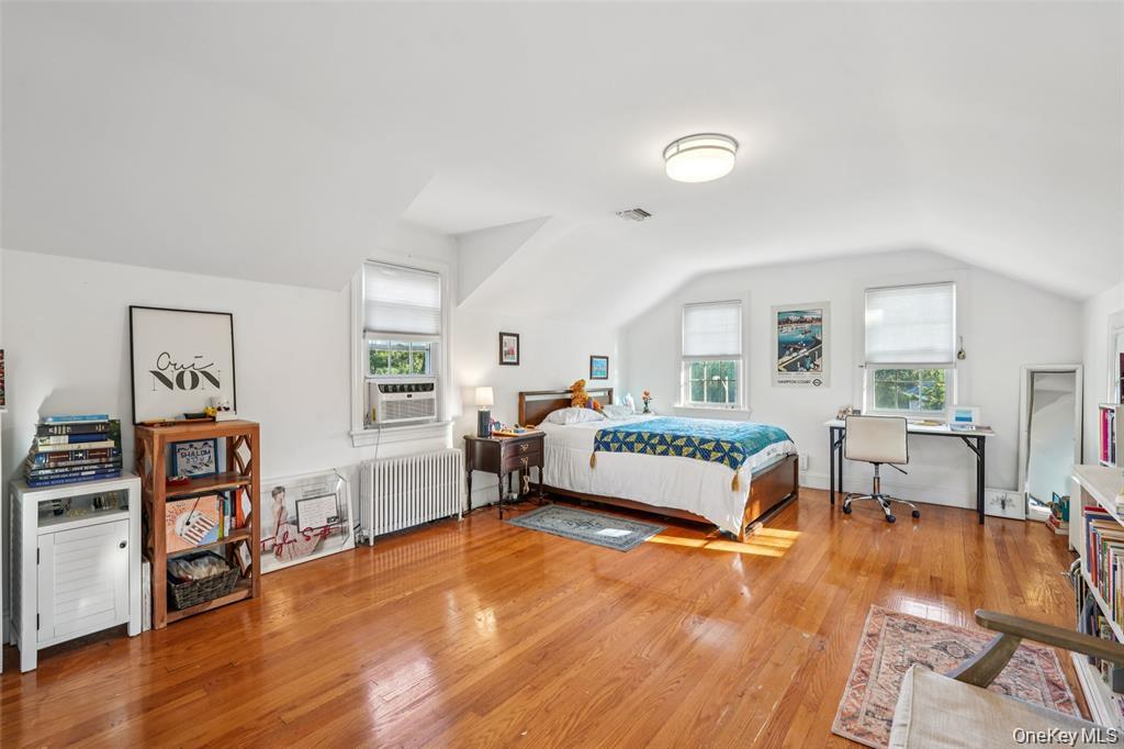 8 Abbey Road – For Sale photo 24