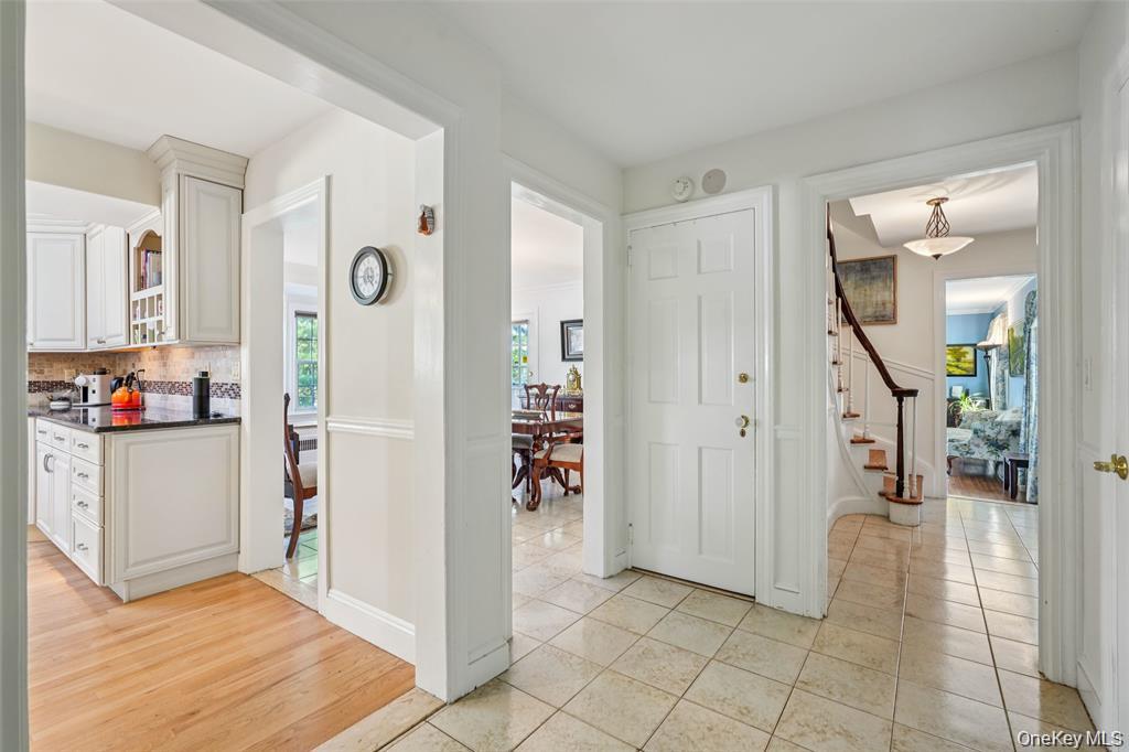 8 Abbey Road – For Sale photo 14