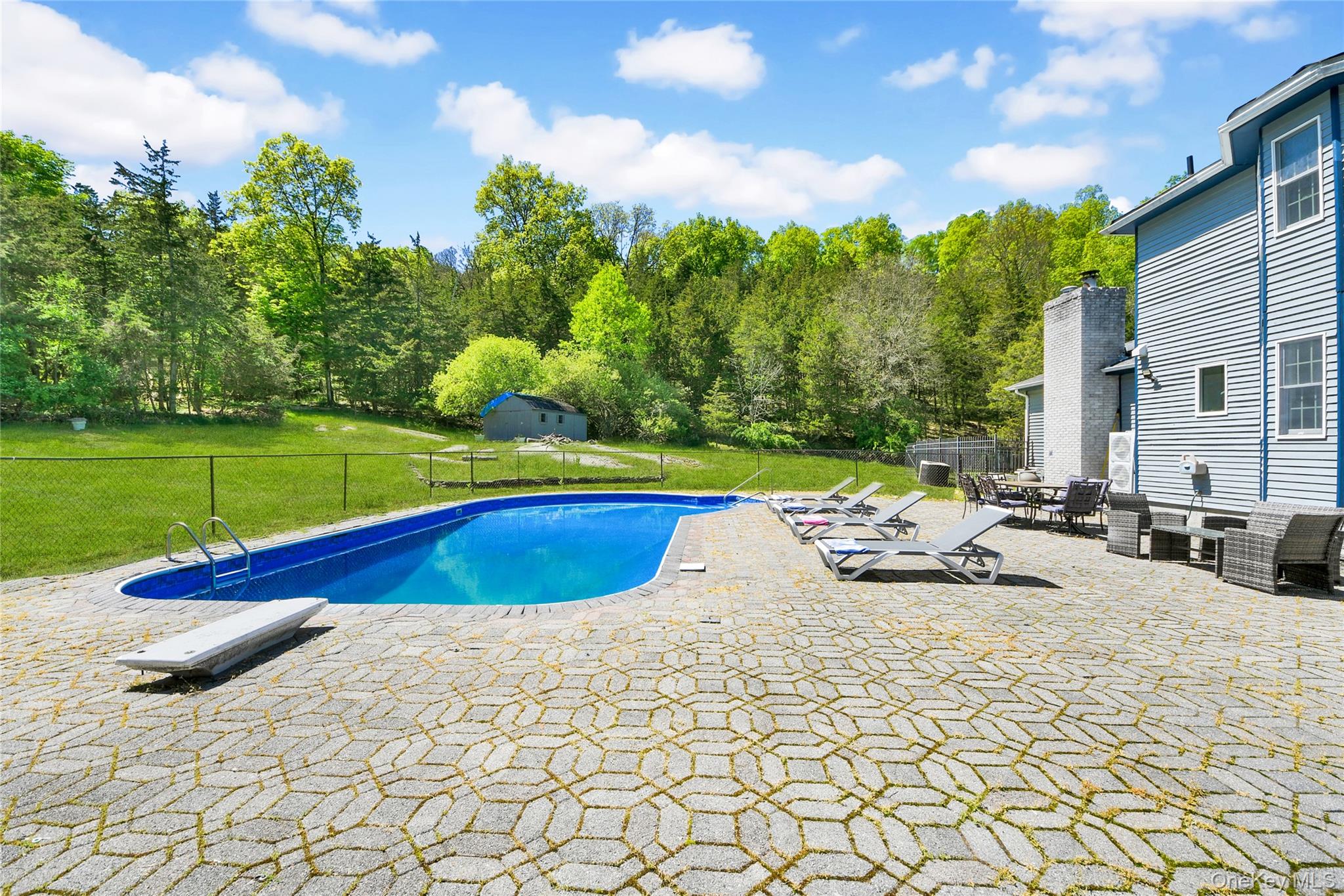 49 Stone Mountain Trail – For Sale photo 29