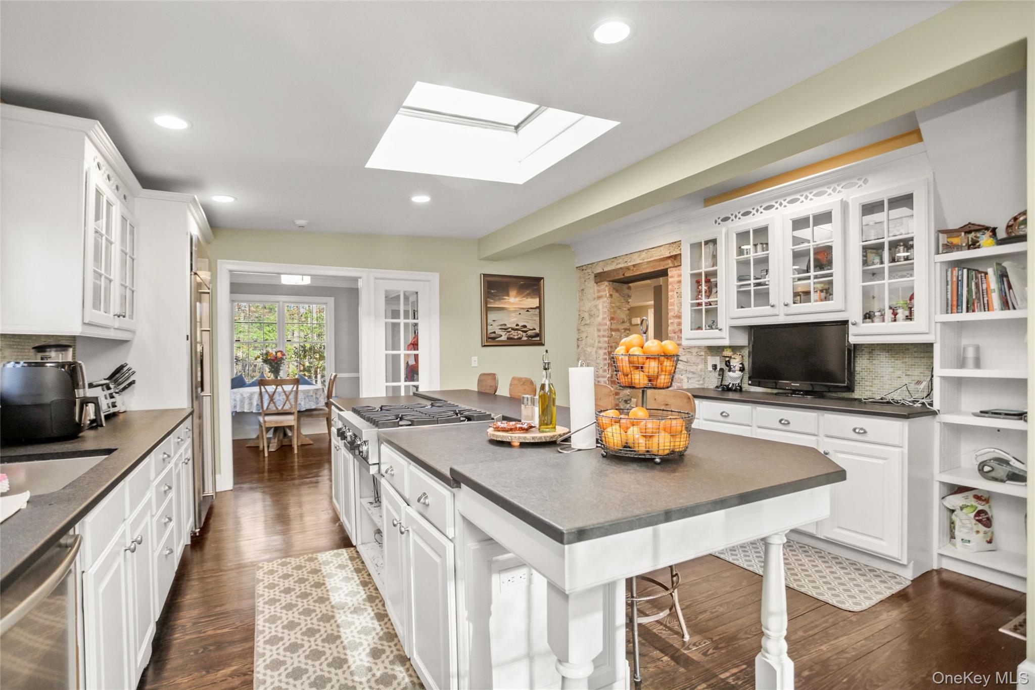 22 Lake Ridge Road – For Rent photo 3