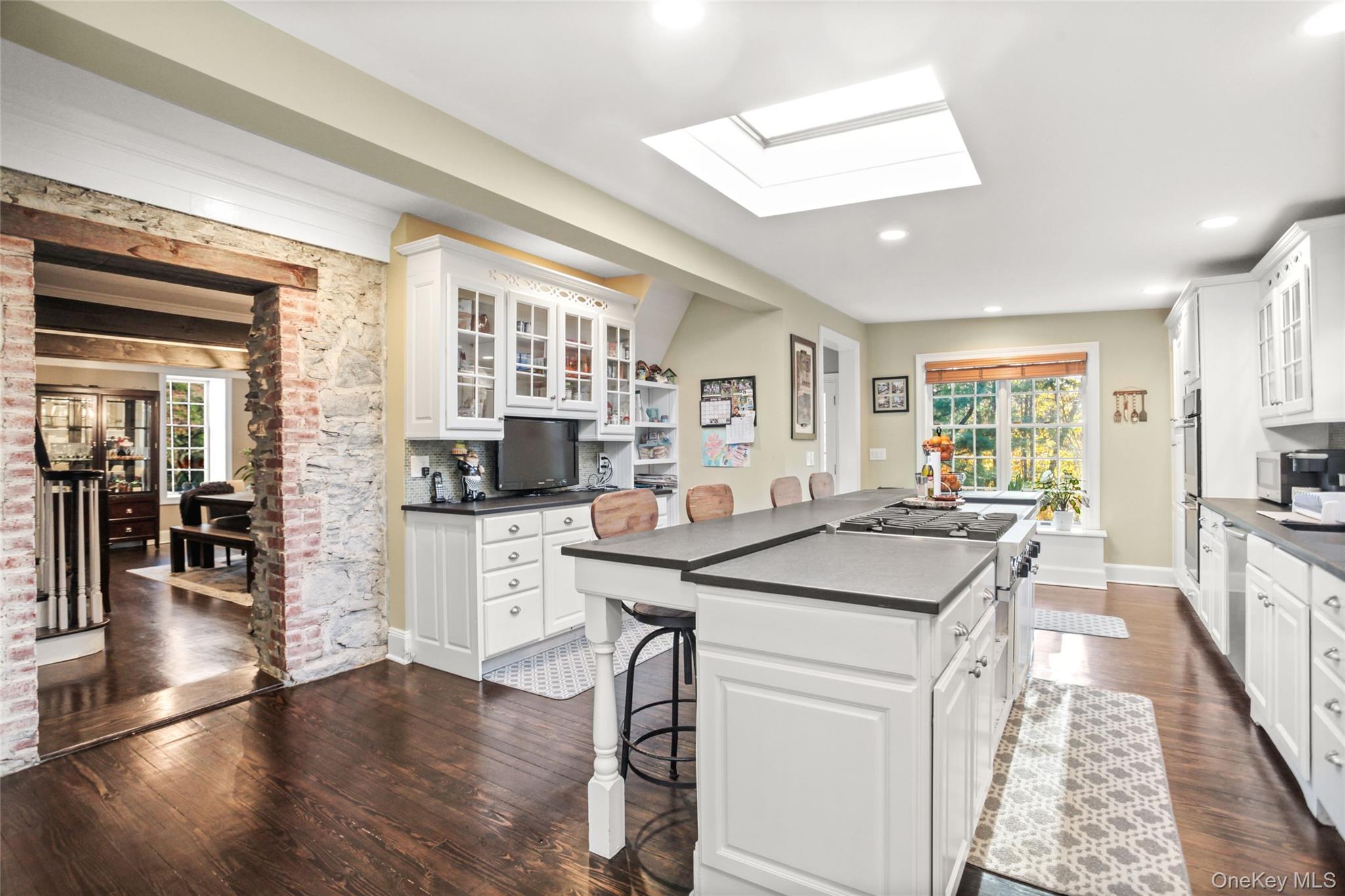 22 Lake Ridge Road – For Rent photo 4