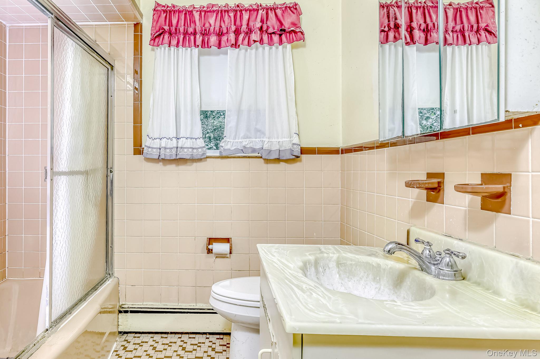 33 York Avenue – For Sale photo 13