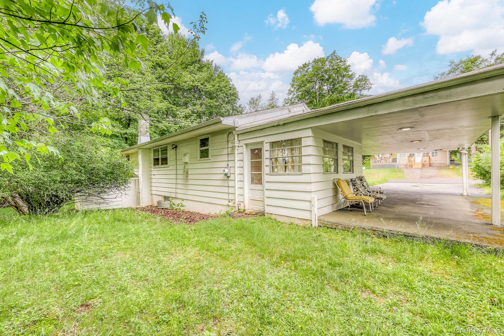 33 York Avenue – For Sale photo 4