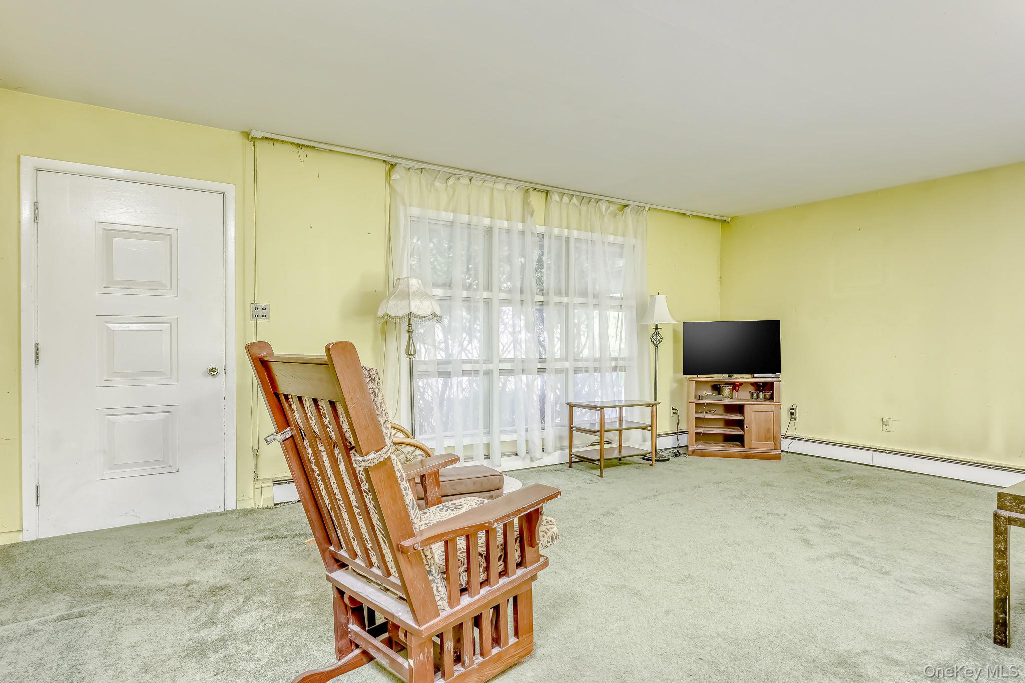 33 York Avenue – For Sale photo 9